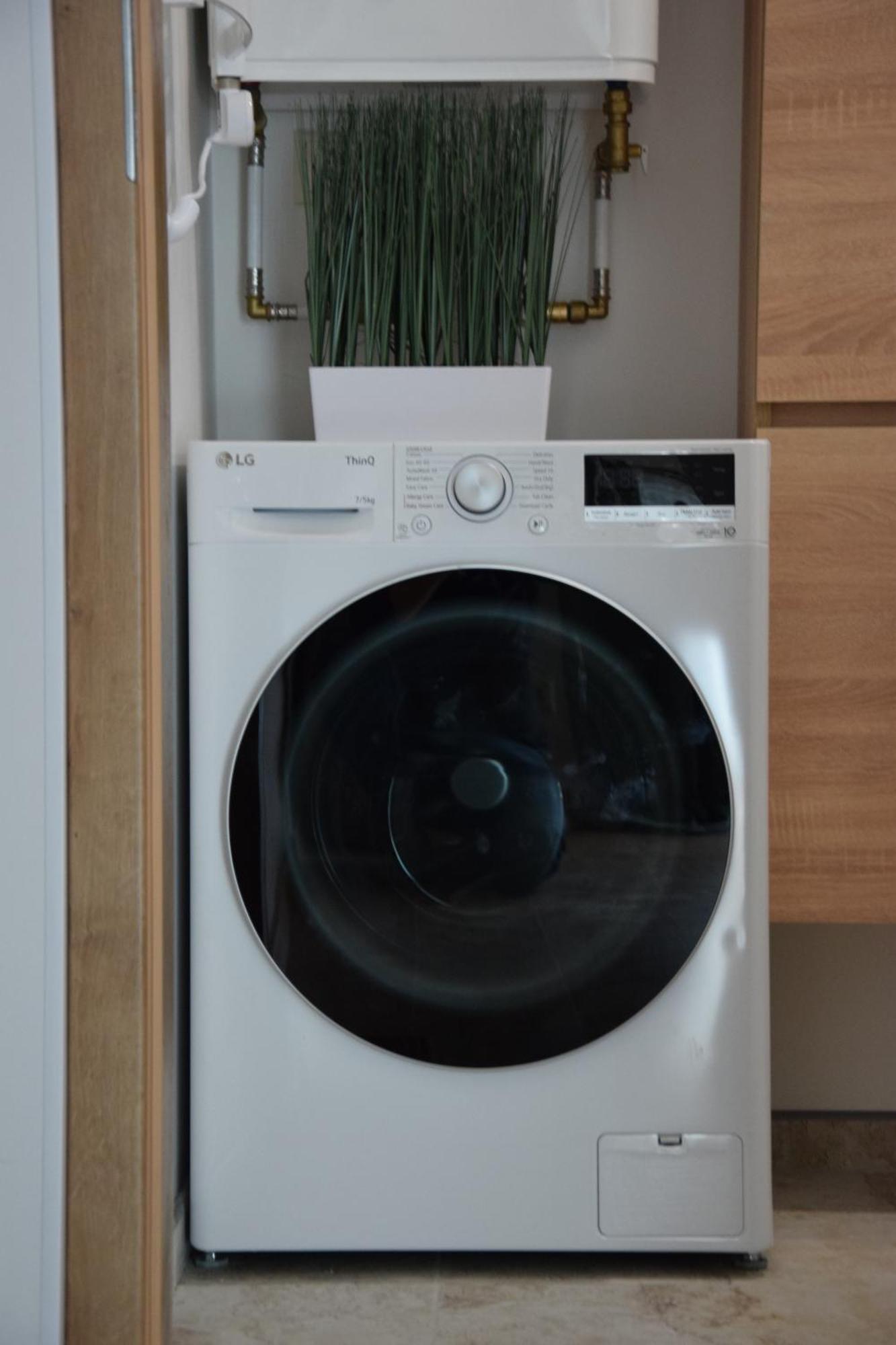 A&J Apartments Klaipeda Luaran gambar